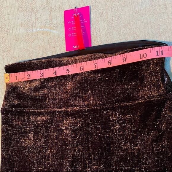 Spanx XS Velvet Shine Leggings black/gold SUPER Soft and top quality NWT - Picture 13 of 16